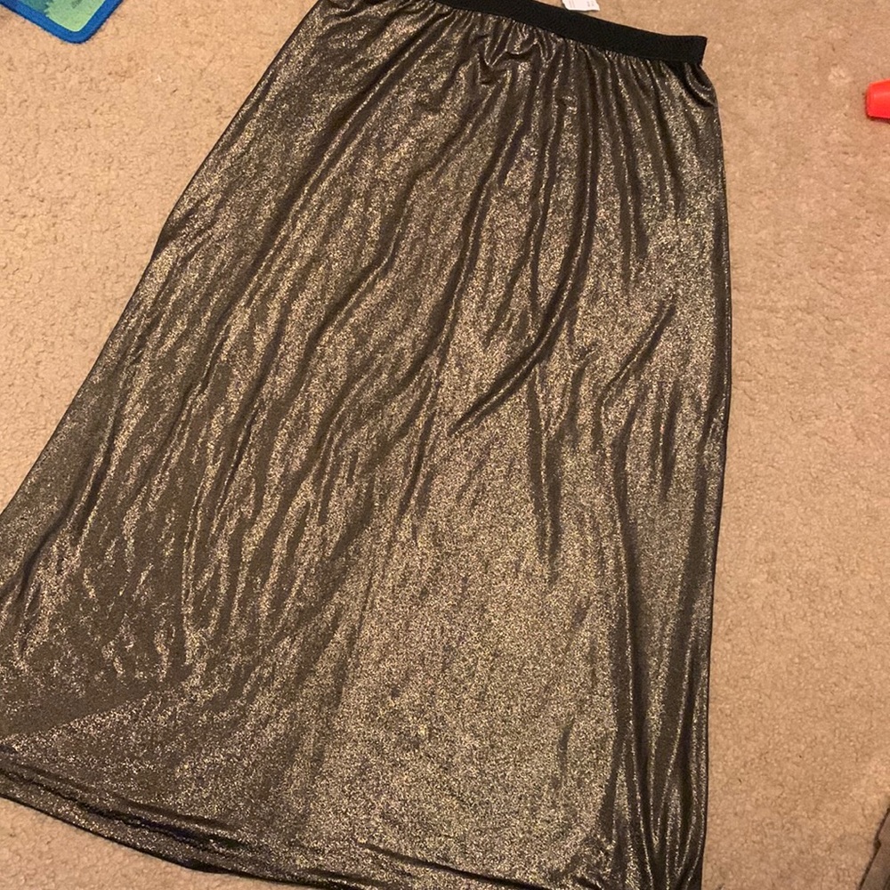 NWT forever21 gold maxi skirt shiny